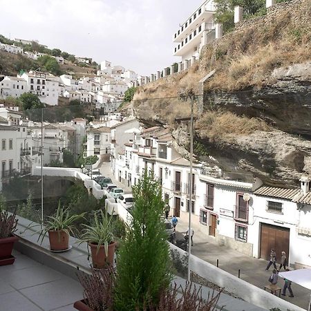 Casa Rural Las Cuevas De Setenil Setenil De Las Bodegas Exterior foto