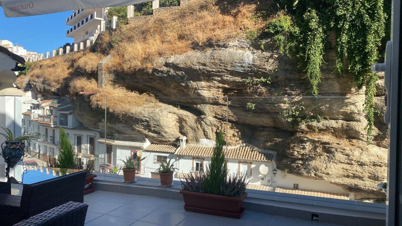 Casa Rural Las Cuevas De Setenil Setenil De Las Bodegas Exterior foto