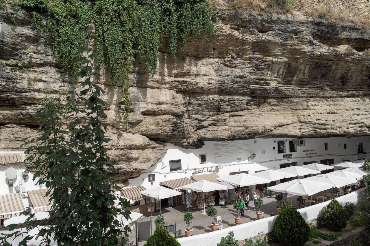 Casa Rural Las Cuevas De Setenil Setenil De Las Bodegas Exterior foto